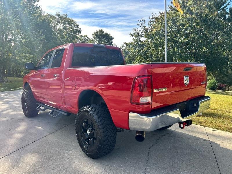 RAM 1500 SLT Quad Cab 4WD 2011