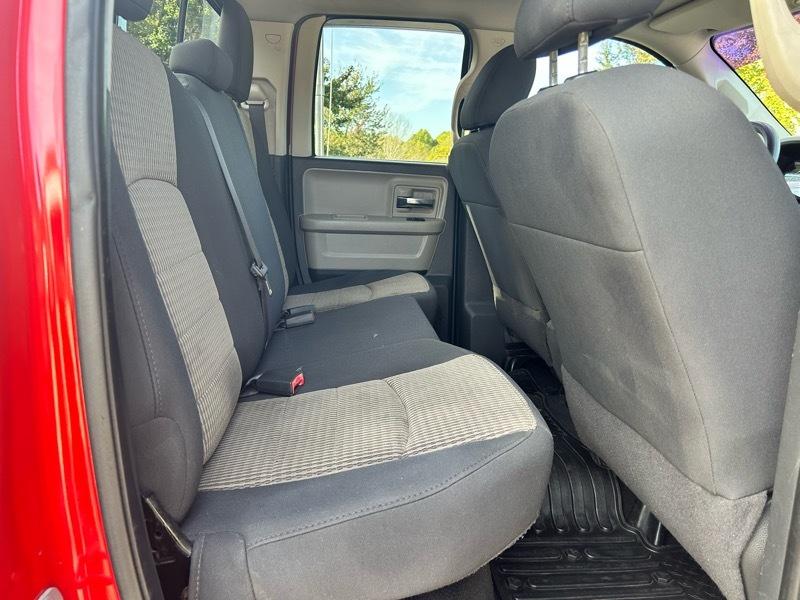 RAM 1500 SLT Quad Cab 4WD 2011