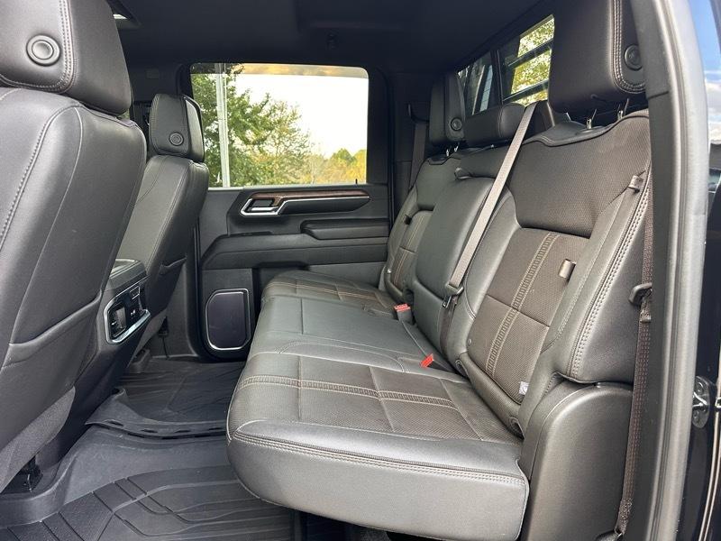 Chevrolet Silverado 3500HD High Country Crew Cab 4WD 2024