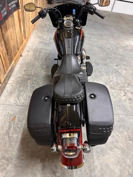 Harley-Davidson FLHC  2025