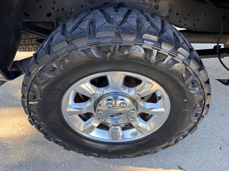 Ford F-250 SD Lariat Crew Cab 4WD 2015