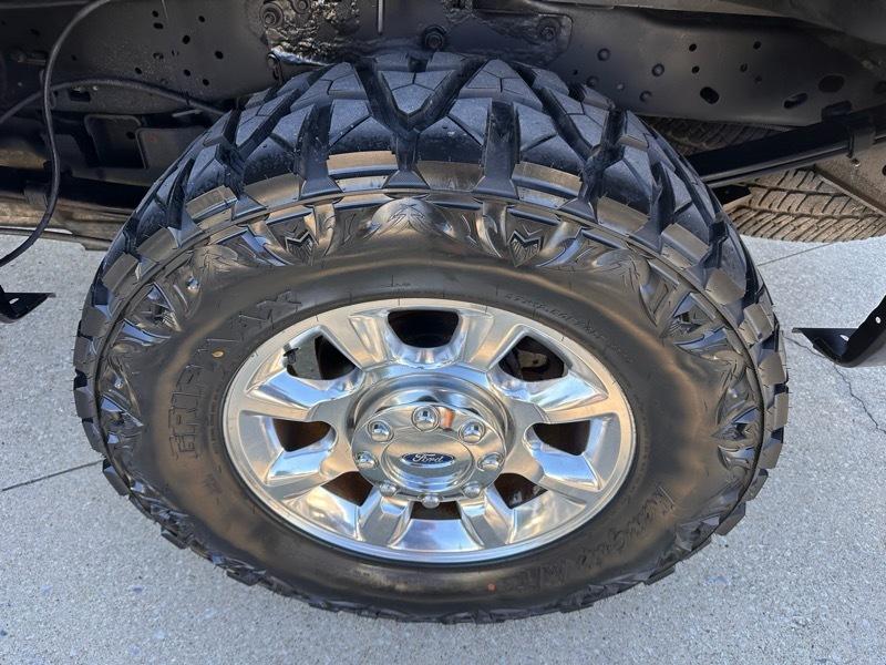 Ford F-250 SD Lariat Crew Cab 4WD 2015