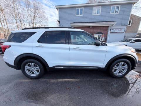 Ford Explorer XLT AWD 2020