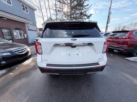 Ford Explorer XLT AWD 2020