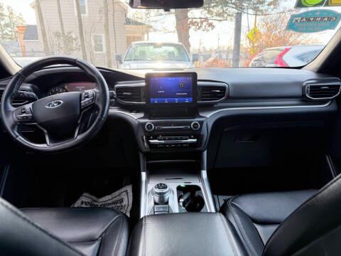 Ford Explorer XLT AWD 2020