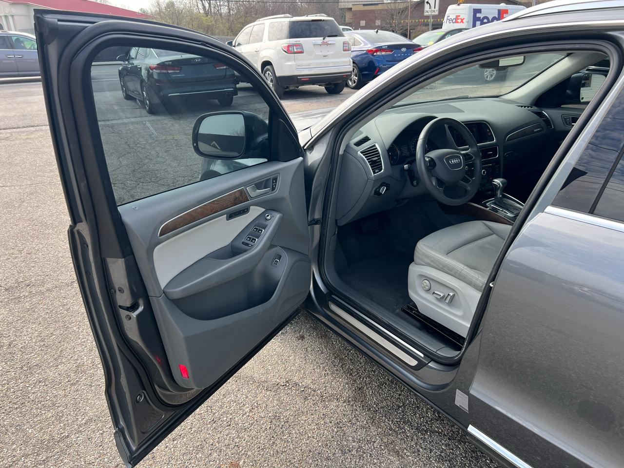 Audi Q5 2.0 quattro Premium 2013