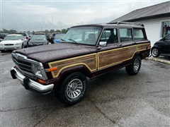 1987 Jeep Grand Wagoneer 