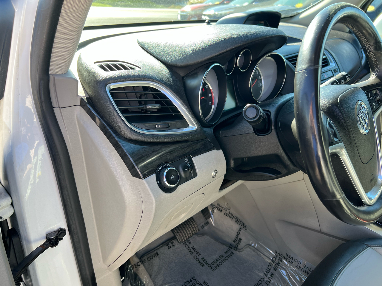 Buick Encore Premium FWD 2015 Buick Encore Premium FWD 2015