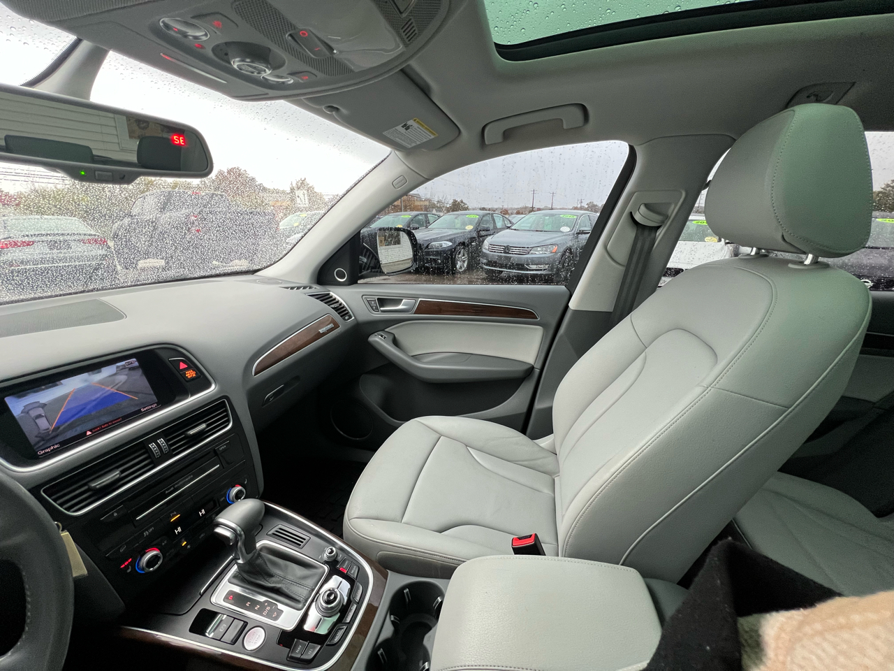 Audi Q5 2.0T Premium Plus quattro 2017 Audi Q5 2.0T Premium Plus quattro 2017