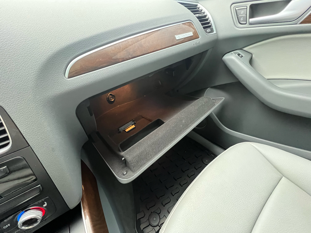 Audi Q5 2.0T Premium Plus quattro 2017 Audi Q5 2.0T Premium Plus quattro 2017