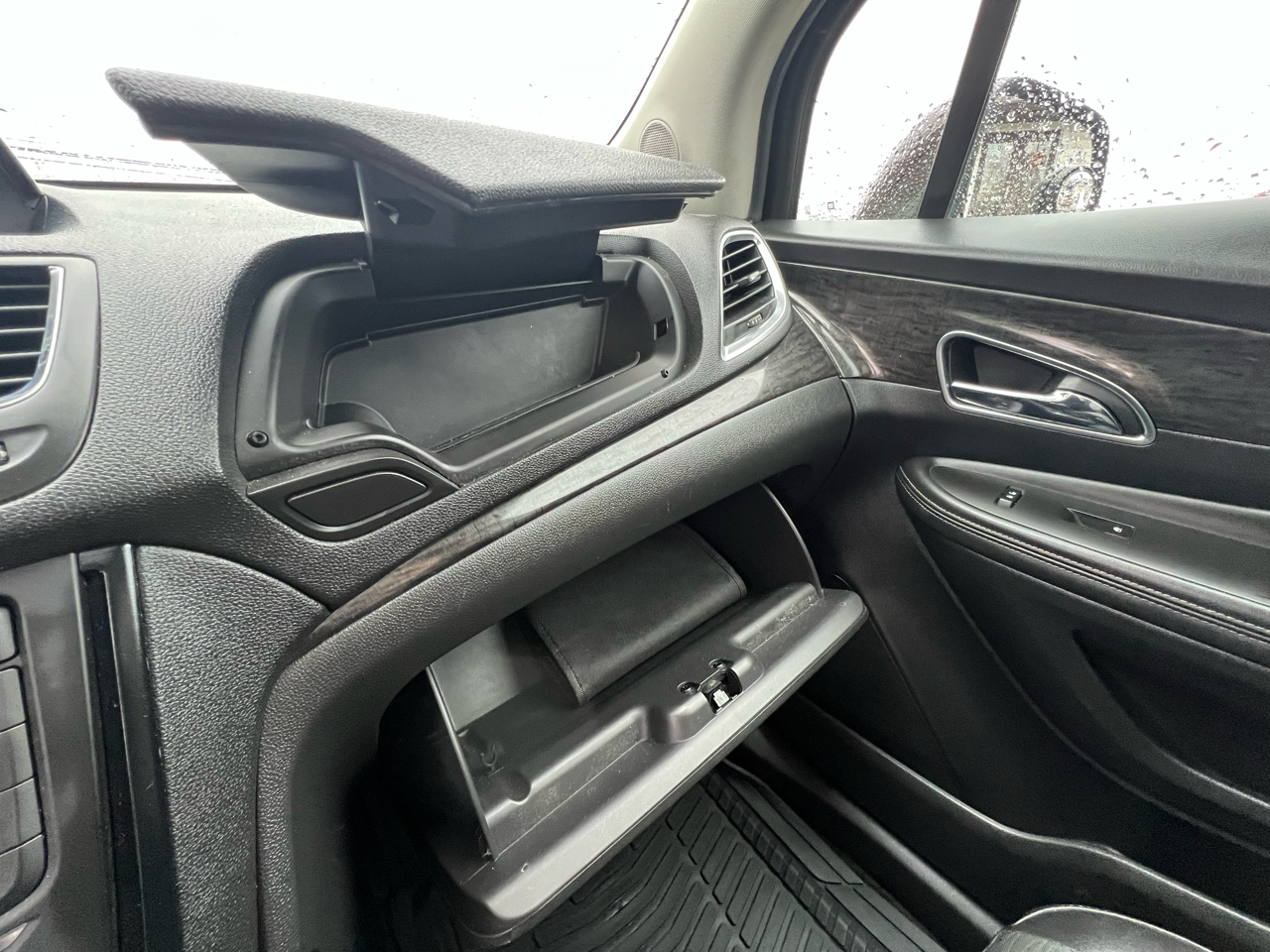 Buick Encore Sport Touring AWD 2016 Buick Encore Sport Touring AWD 2016