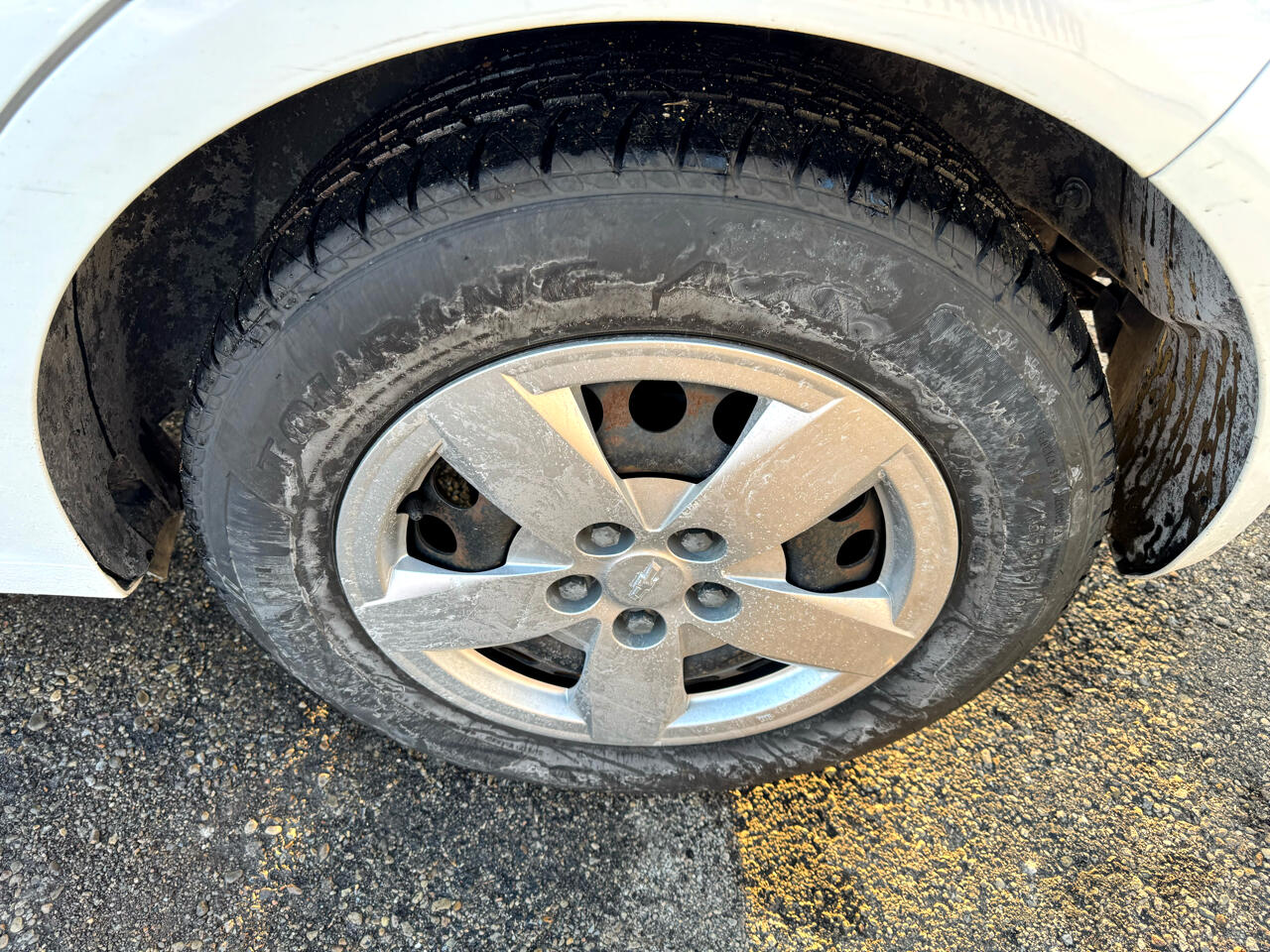 Chevrolet Sonic LS Auto 5-Door 2016