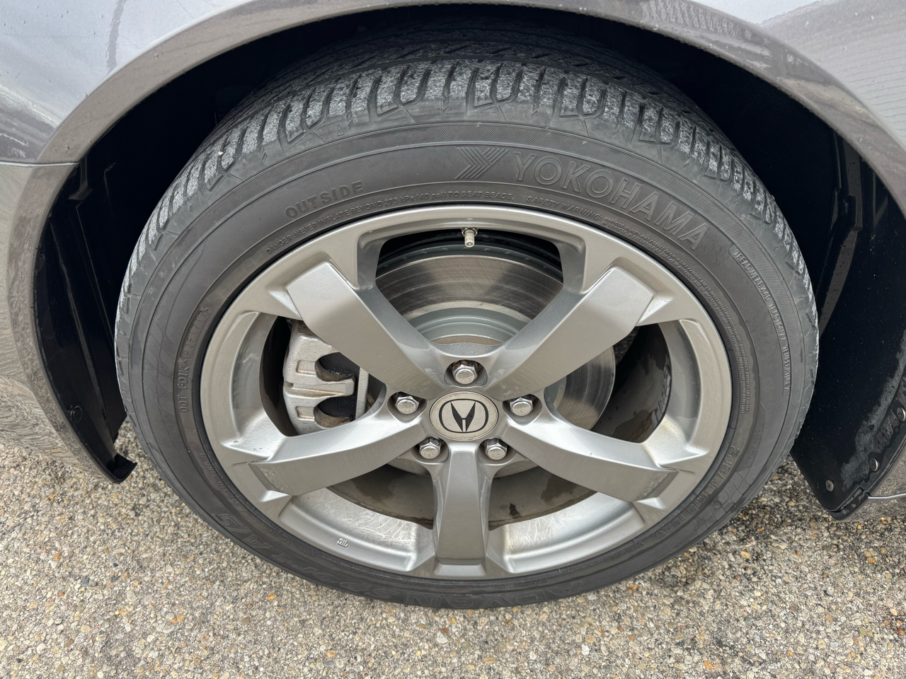 Acura TL 5-Speed AT SH-AWD with Tech Package 2010