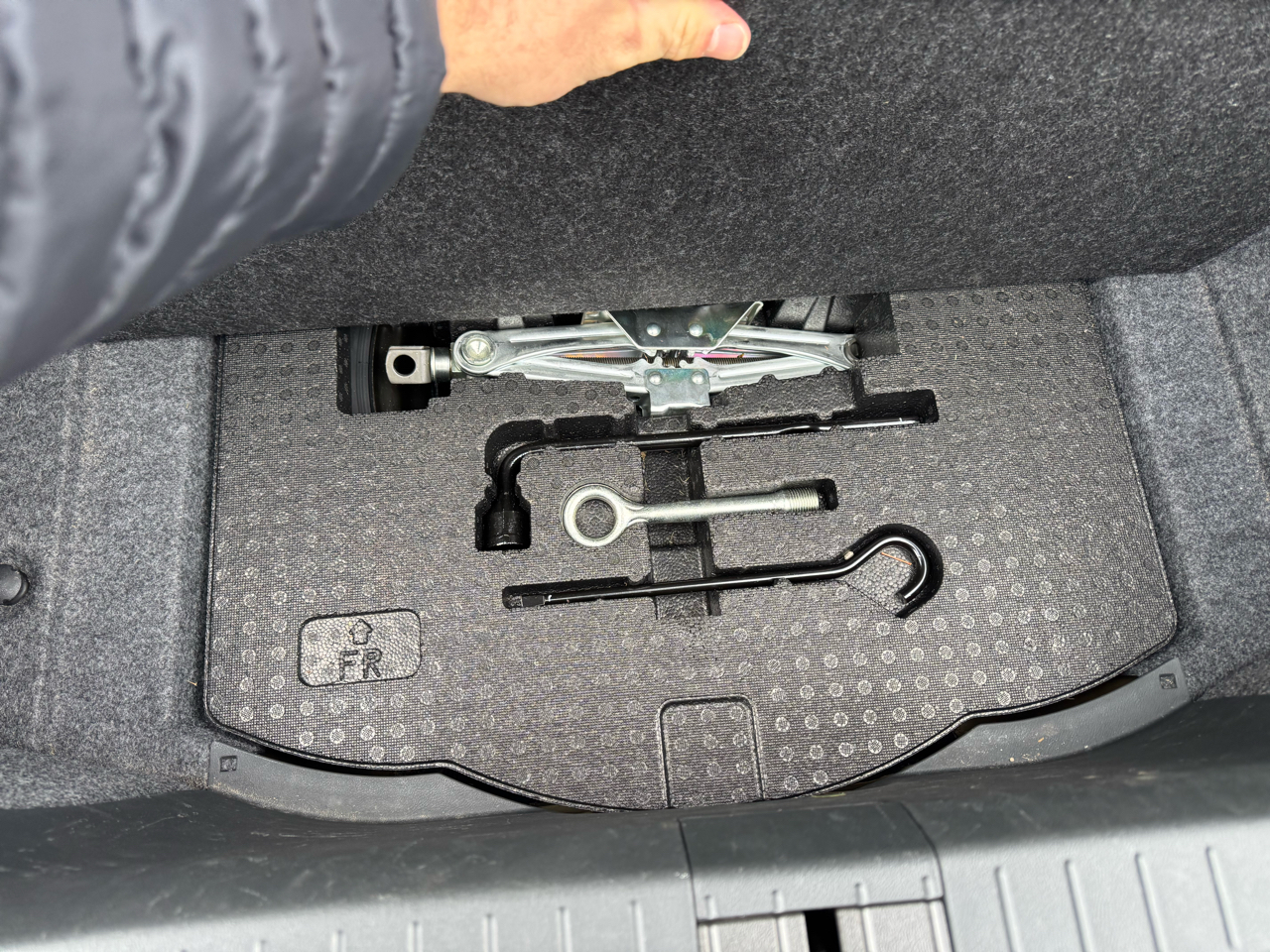 Acura TL 5-Speed AT SH-AWD with Tech Package 2010