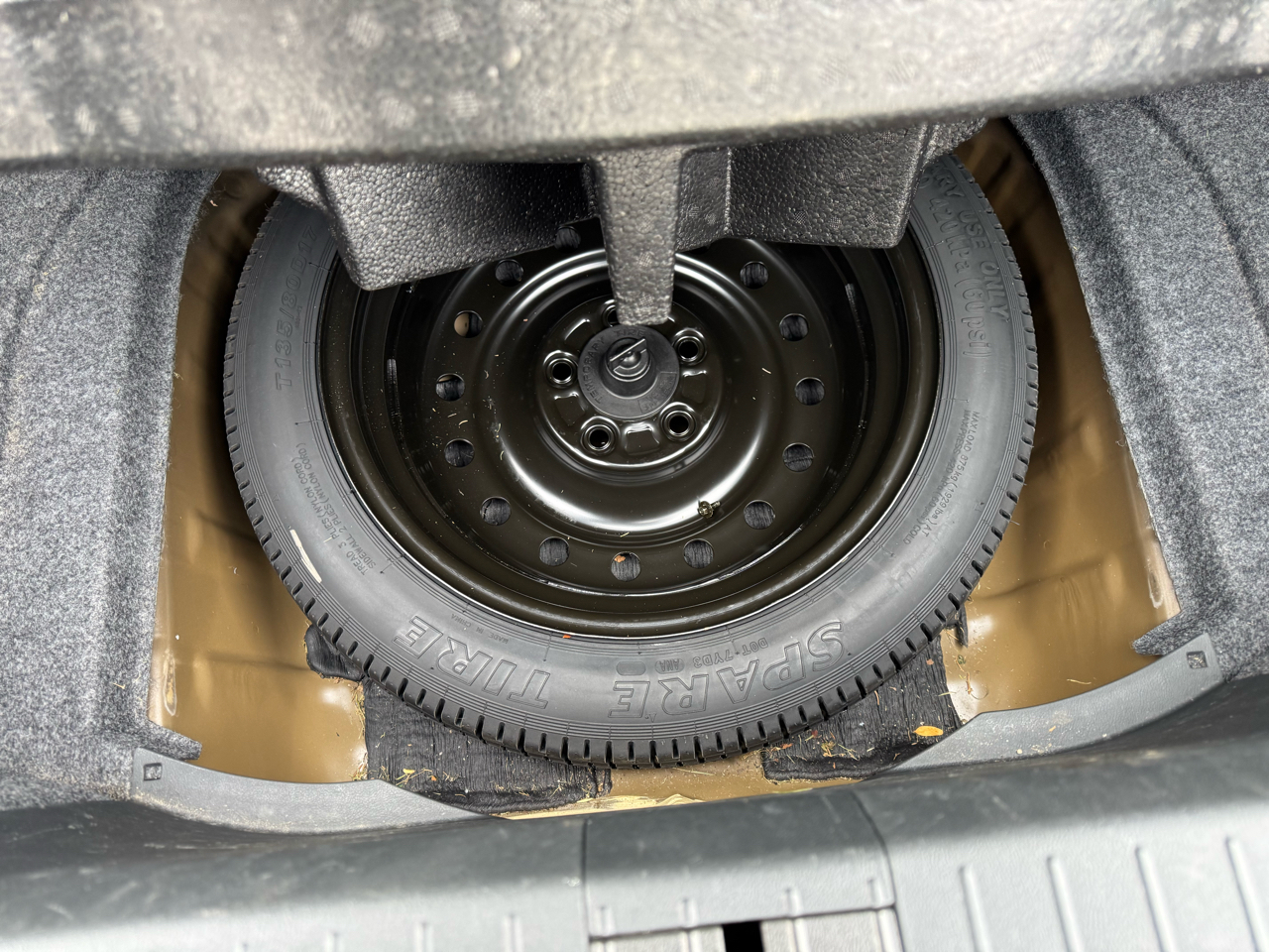 Acura TL 5-Speed AT SH-AWD with Tech Package 2010