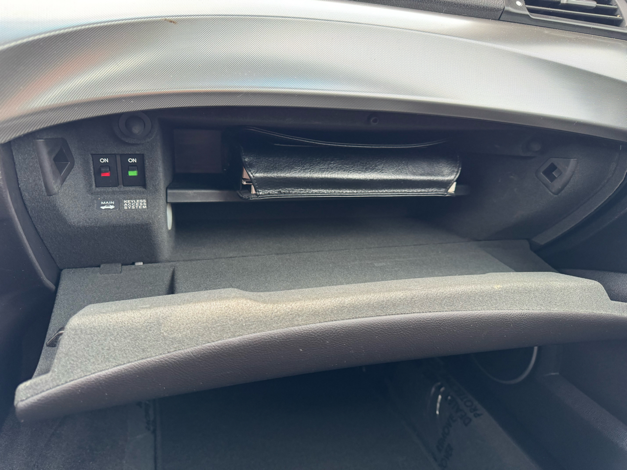 Acura TL 5-Speed AT SH-AWD with Tech Package 2010