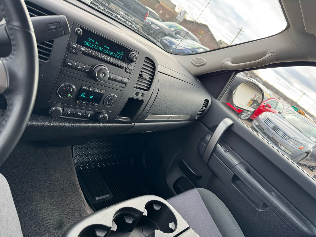 Chevrolet Silverado 1500 LT Crew Cab 4WD 2013