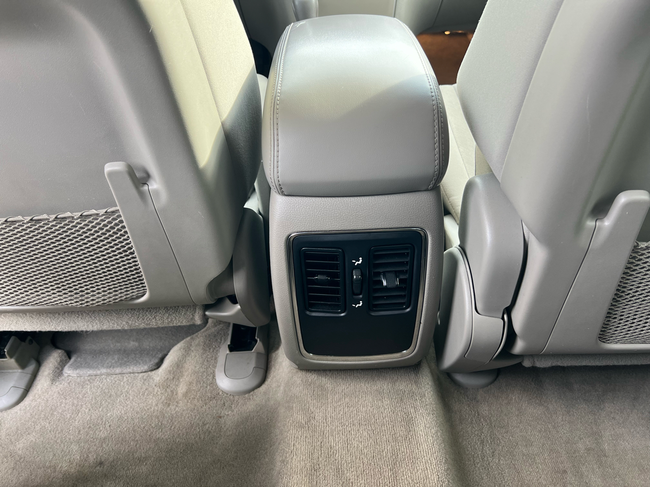 Jeep Grand Cherokee Laredo 4WD 2013