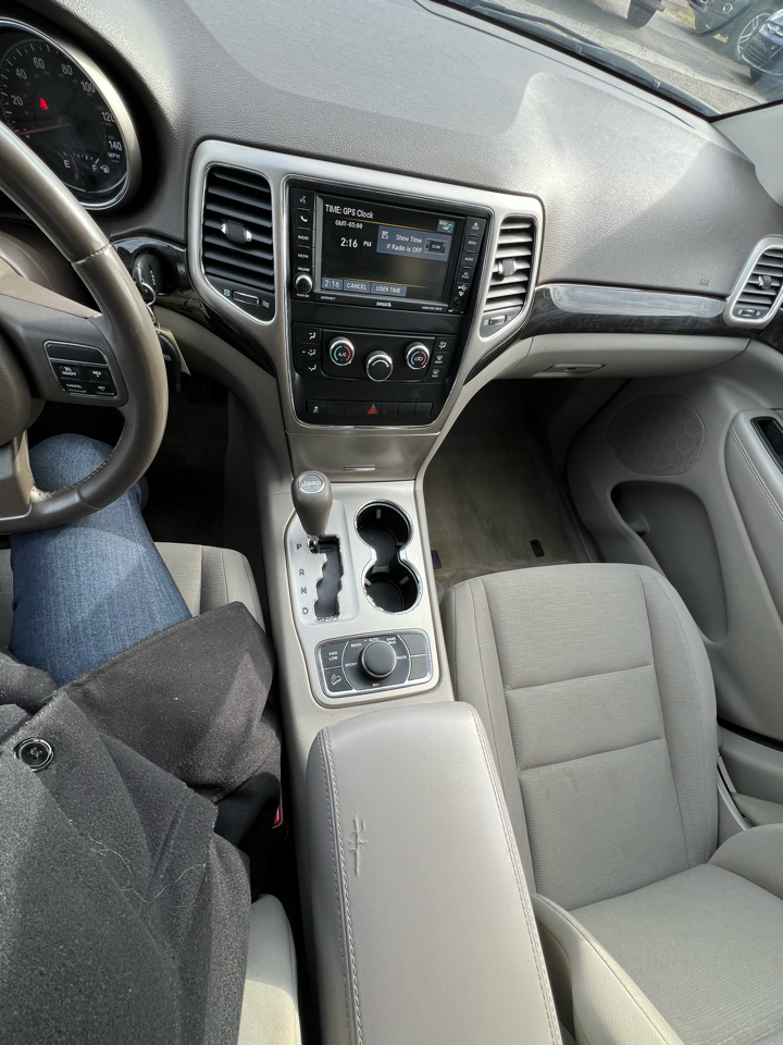 Jeep Grand Cherokee Laredo 4WD 2013