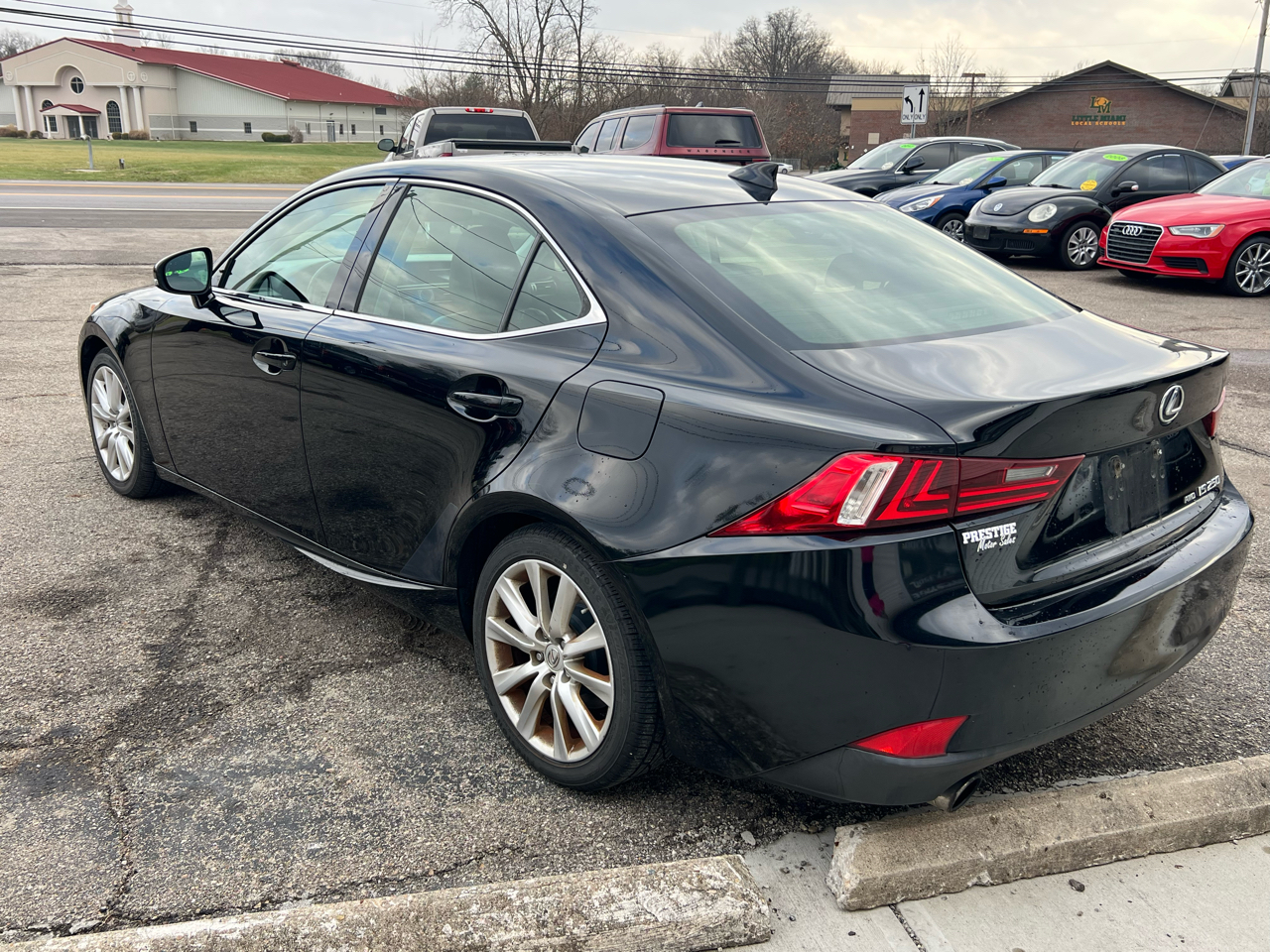 Lexus IS 250 AWD 2015