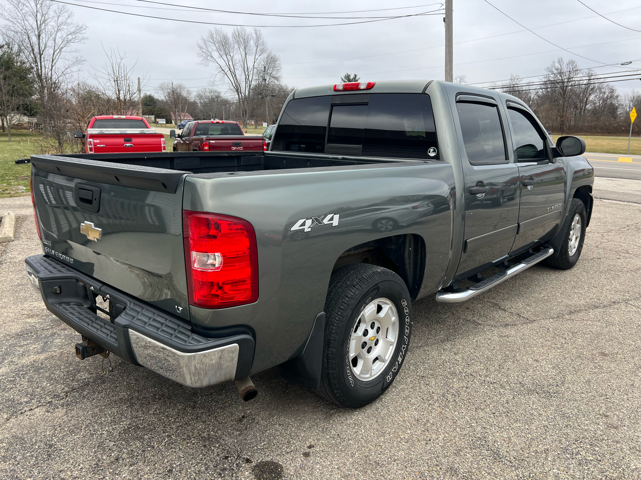 Chevrolet Silverado 1500 LT Crew Cab 4WD 2011