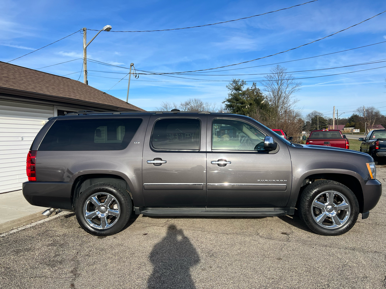 Chevrolet Suburban LTZ 1500 4WD 2011