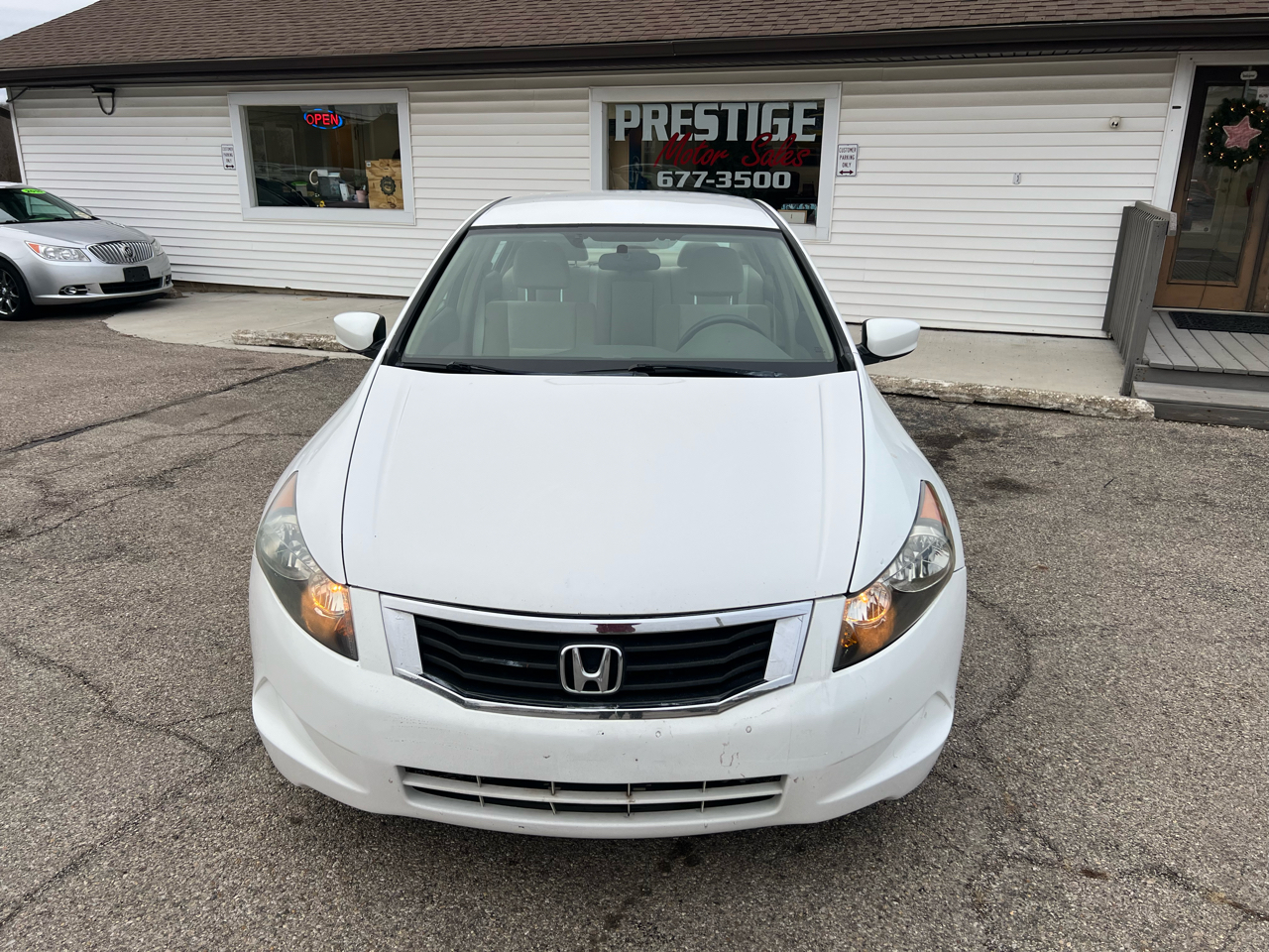 Honda Accord LX sedan AT 2009