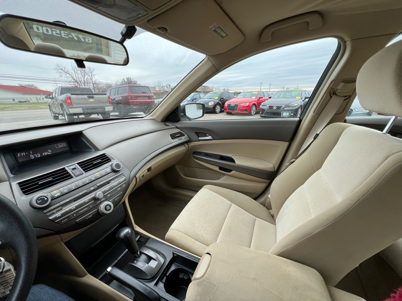 Honda Accord LX sedan AT 2009