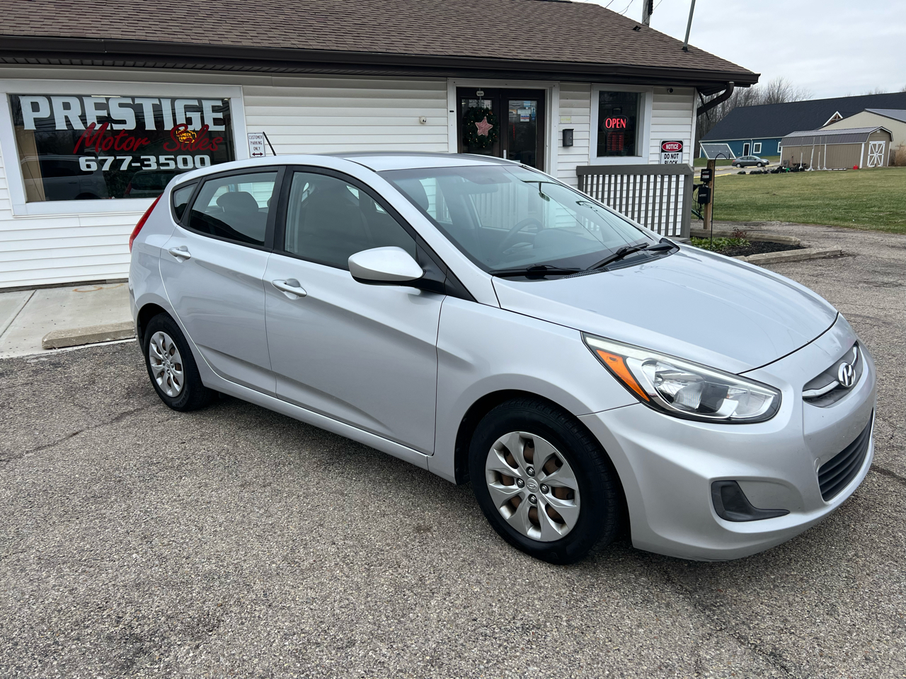 Hyundai Accent SE 5-Door 6A 2017