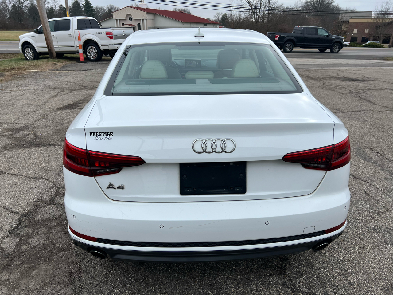 Audi A4 2.0T Premium Plus Sedan 2017