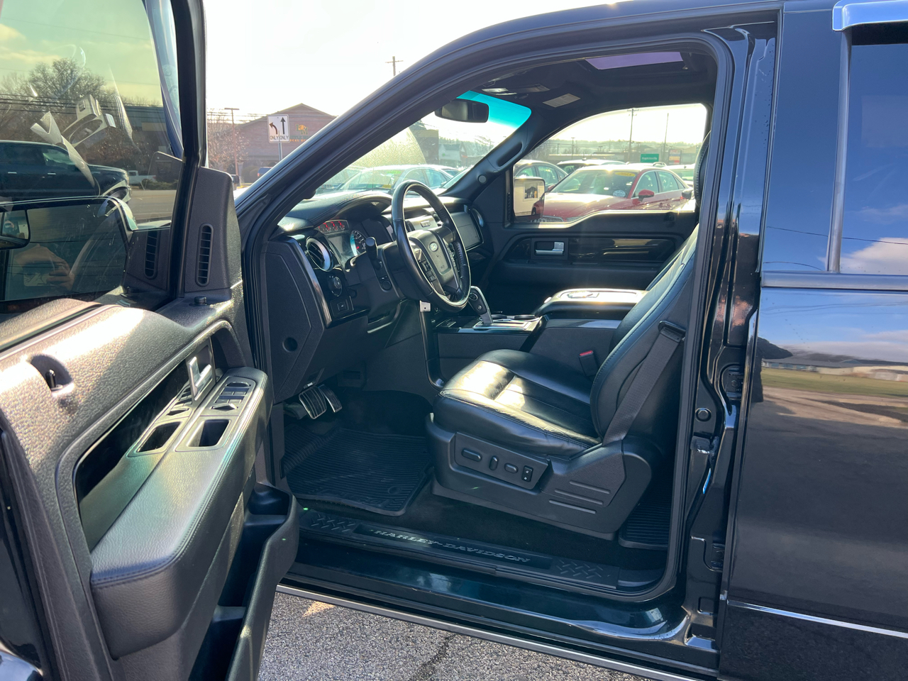 Ford F-150 XLT SuperCrew 6.5-ft. Bed 4WD 2012