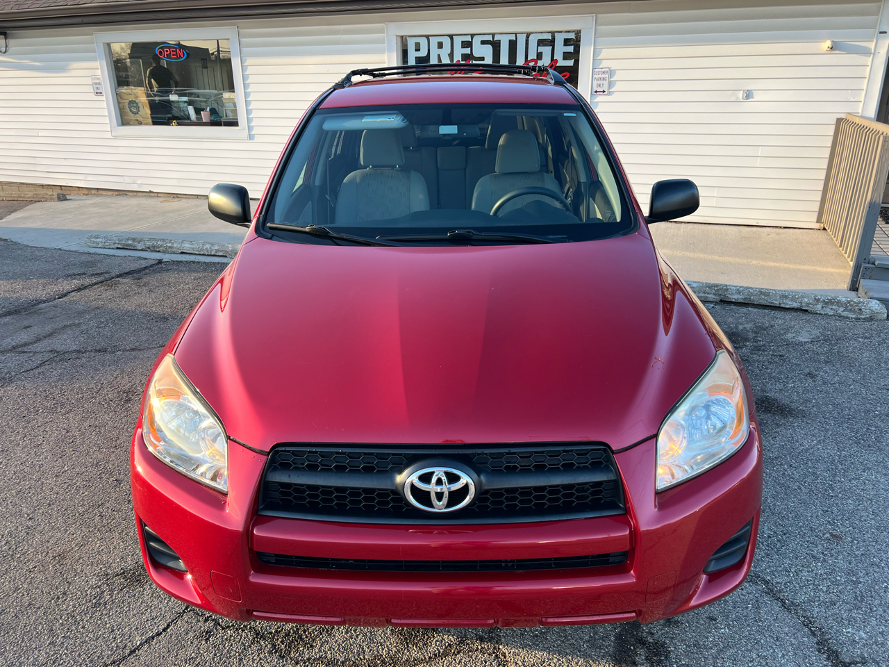 Toyota RAV4 Base I4 4WD 2012