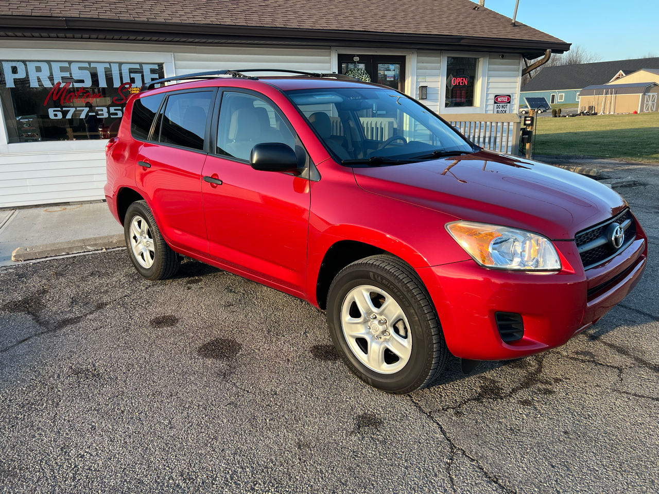 Toyota RAV4 Base I4 4WD 2012