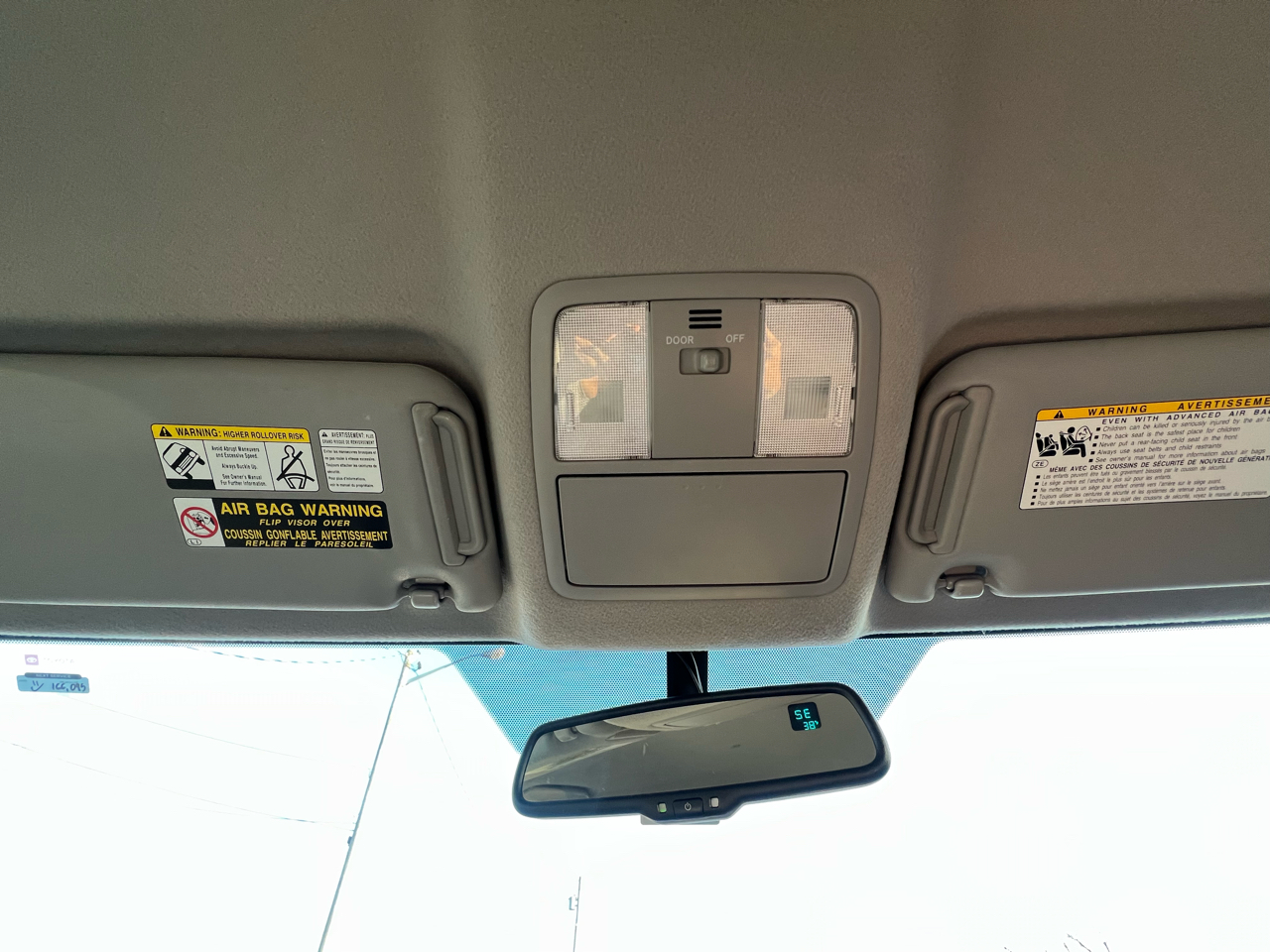 Toyota RAV4 Base I4 4WD 2012