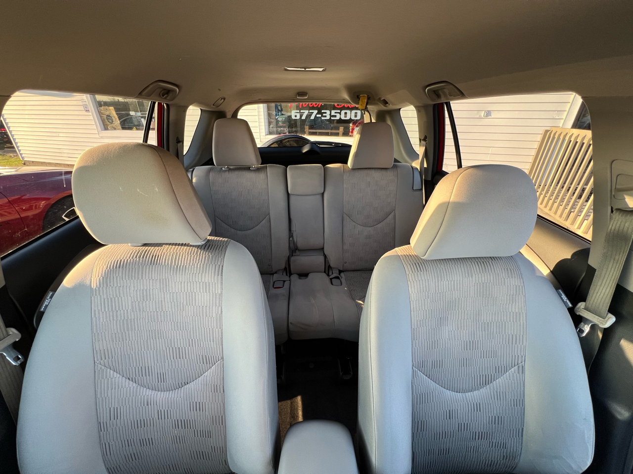 Toyota RAV4 Base I4 4WD 2012