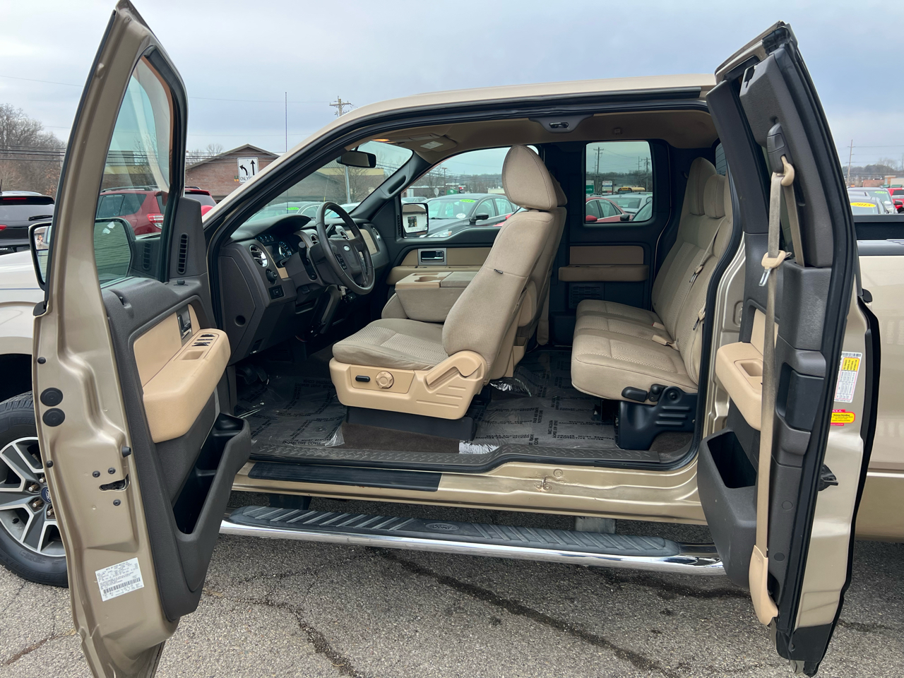 Ford F-150 XLT 6.5-ft. Bed 4WD 2011