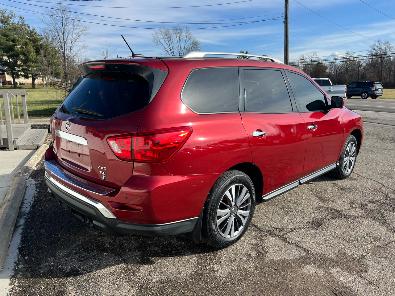 Nissan Pathfinder Platinum 4WD 2017