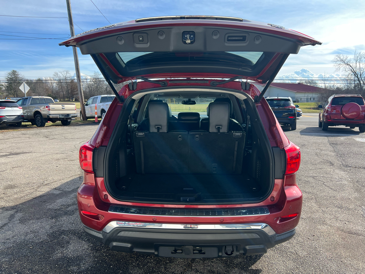 Nissan Pathfinder Platinum 4WD 2017