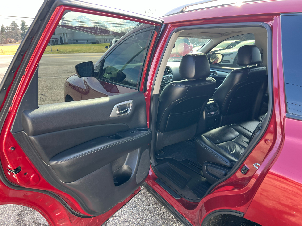 Nissan Pathfinder Platinum 4WD 2017