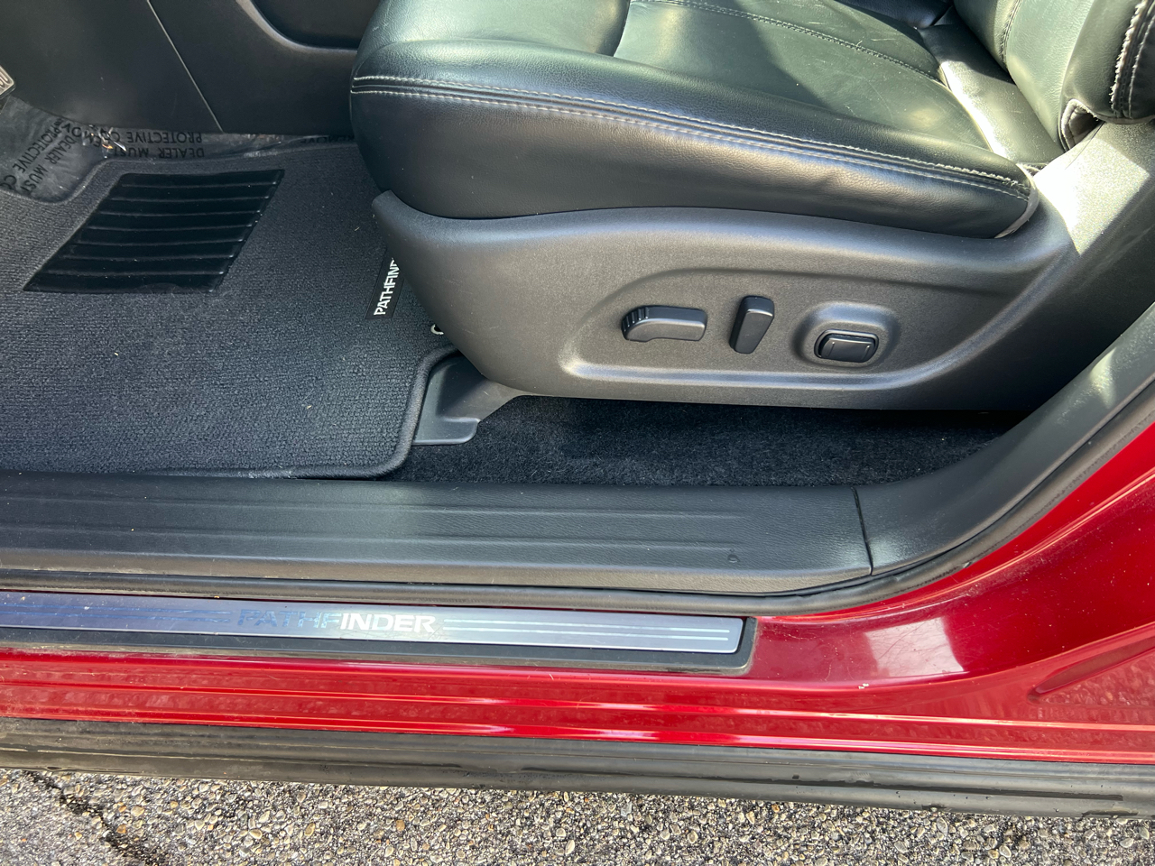 Nissan Pathfinder Platinum 4WD 2017