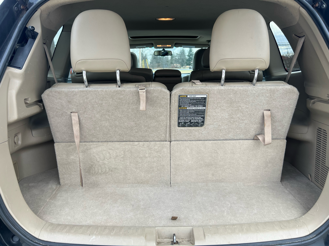 Toyota Highlander Base 2WD V6 2011