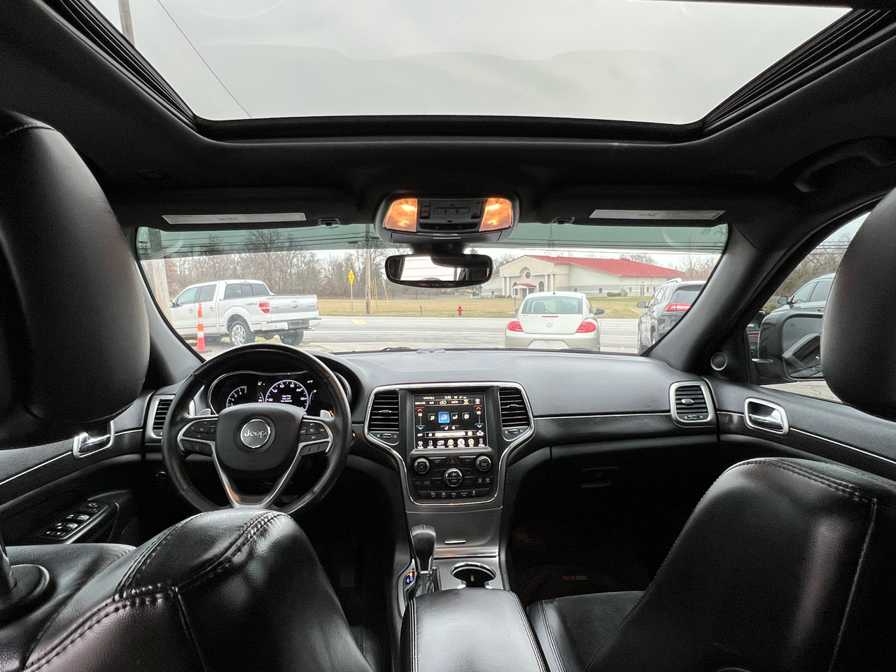 Jeep Grand Cherokee Laredo 4WD 2017