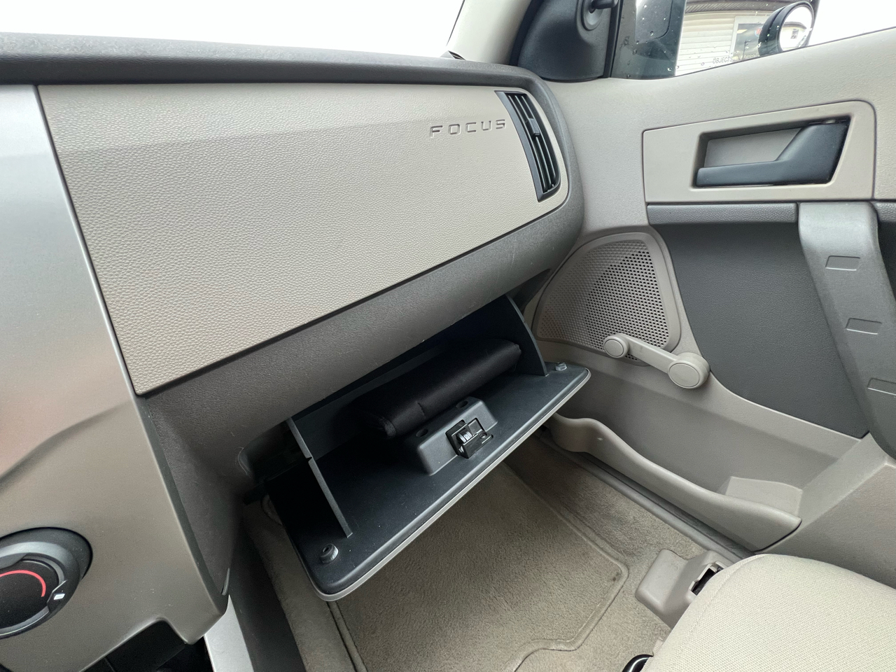 Ford Focus S Sedan 2008