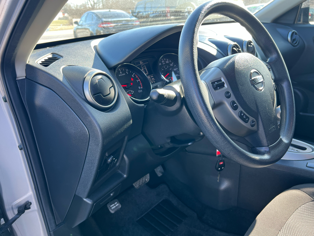 Nissan Rogue S 2WD 2013