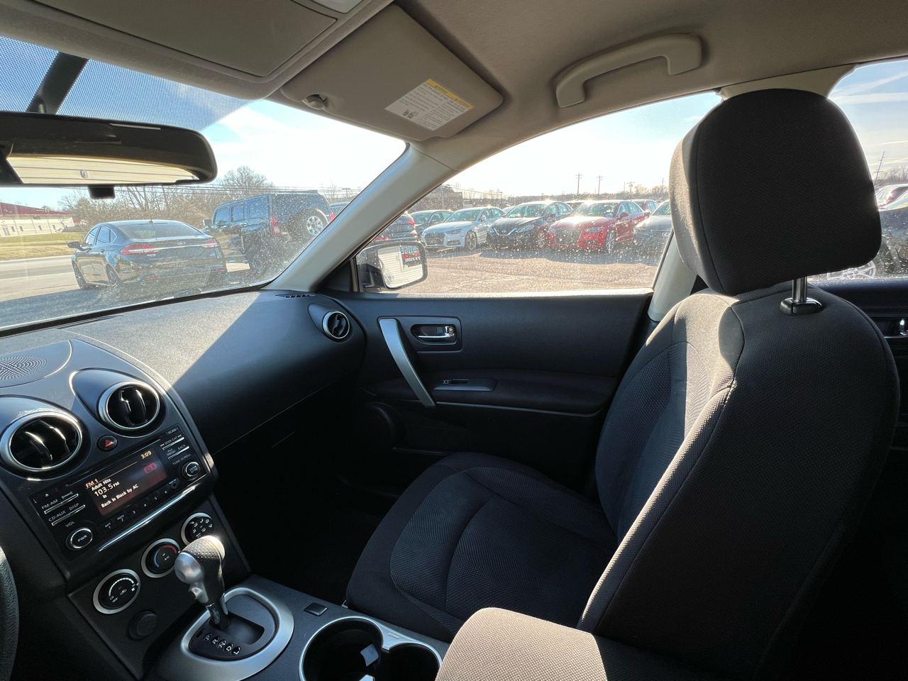 Nissan Rogue S 2WD 2013