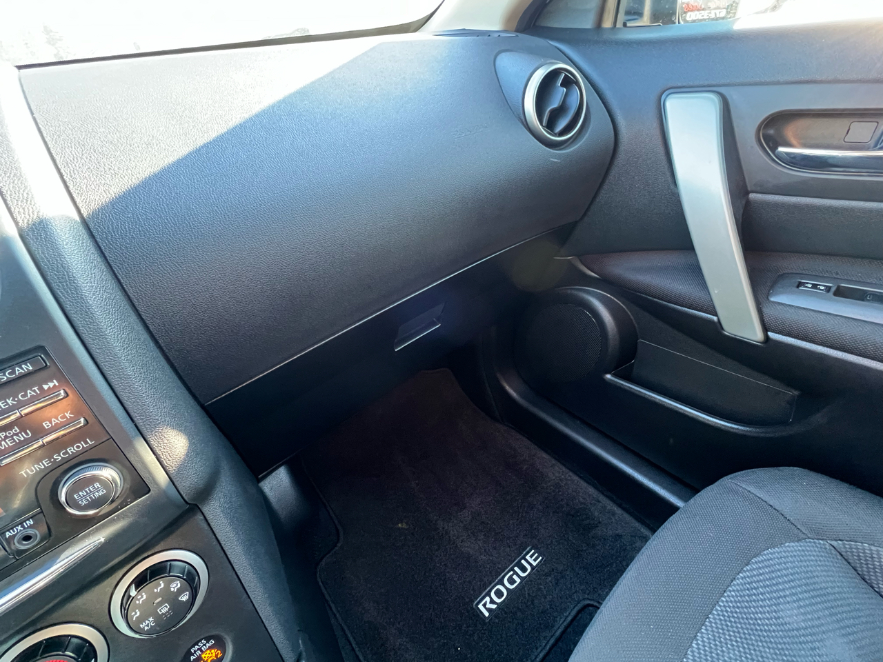 Nissan Rogue S 2WD 2013