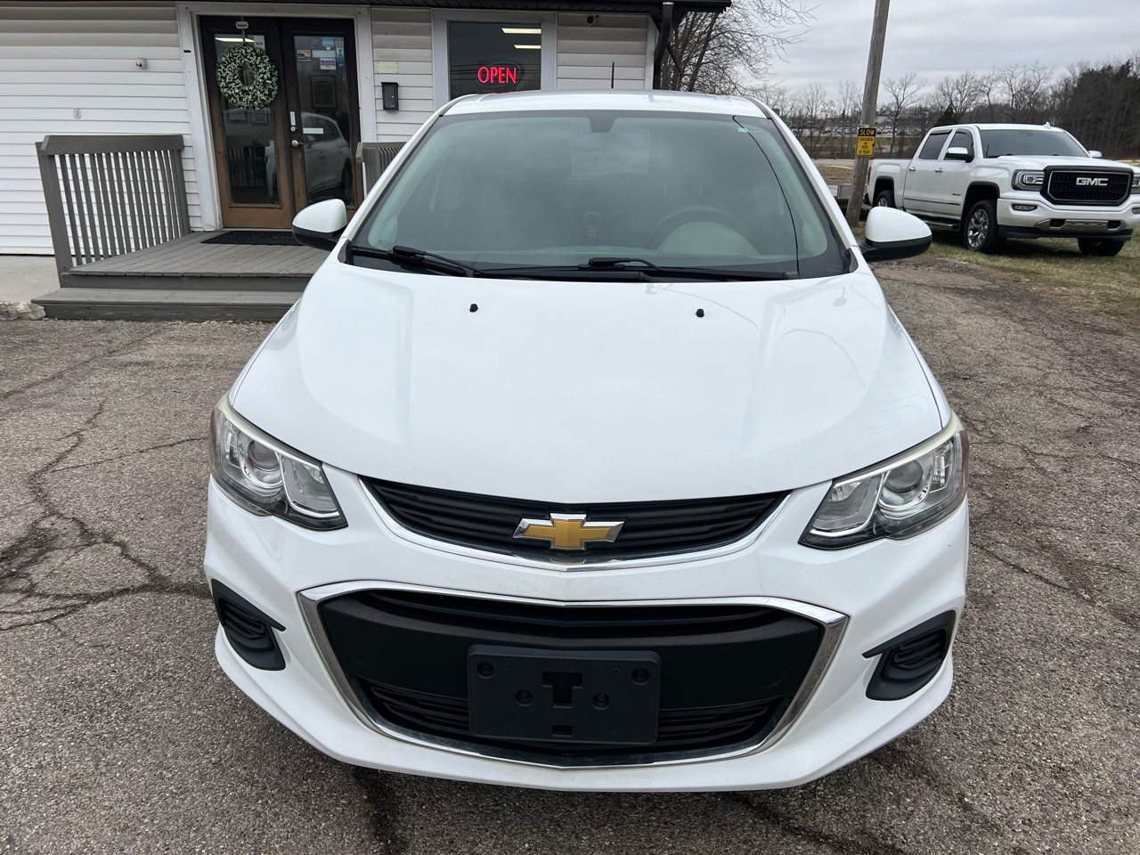 Chevrolet Sonic FL Auto Hatchback 2018
