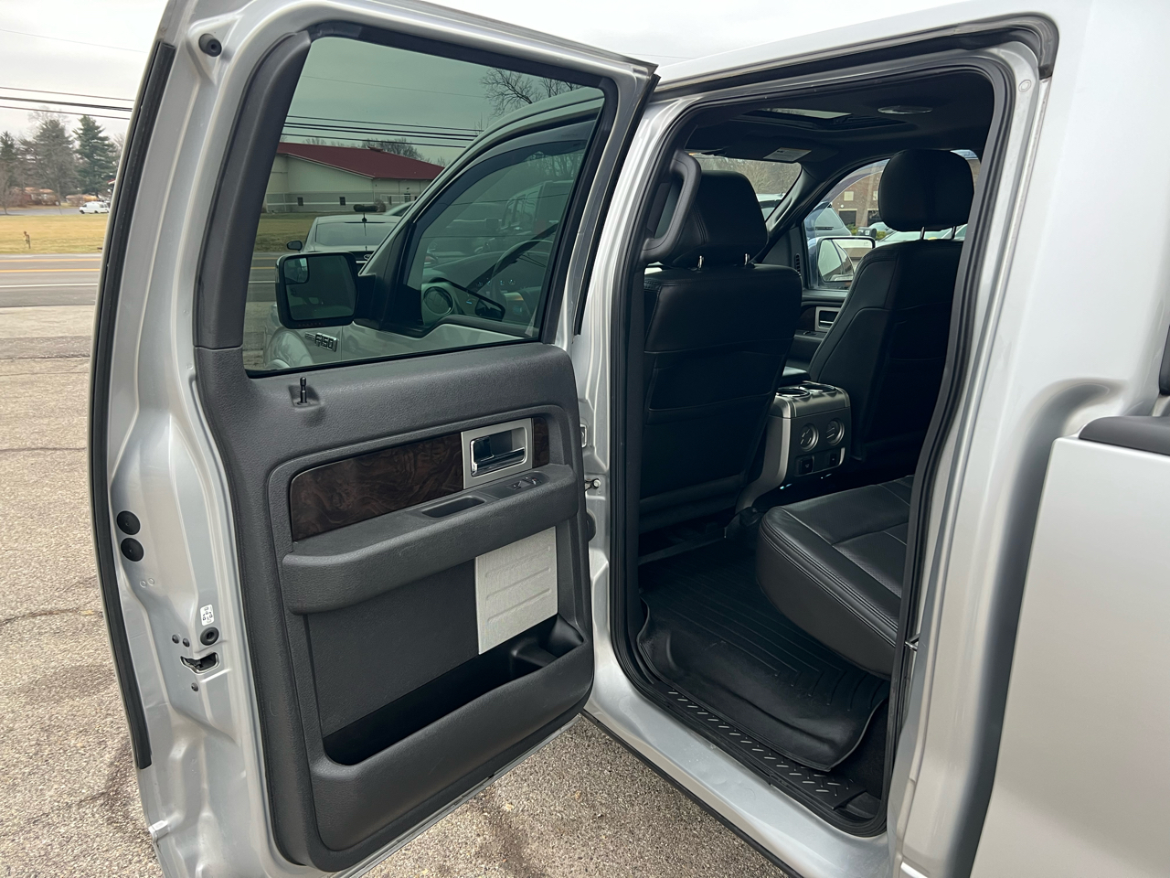 Ford F-150 Platinum SuperCrew 4WD 2013