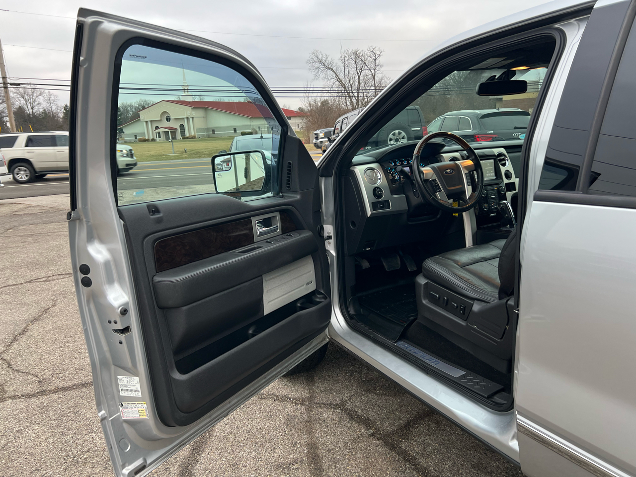 Ford F-150 Platinum SuperCrew 4WD 2013