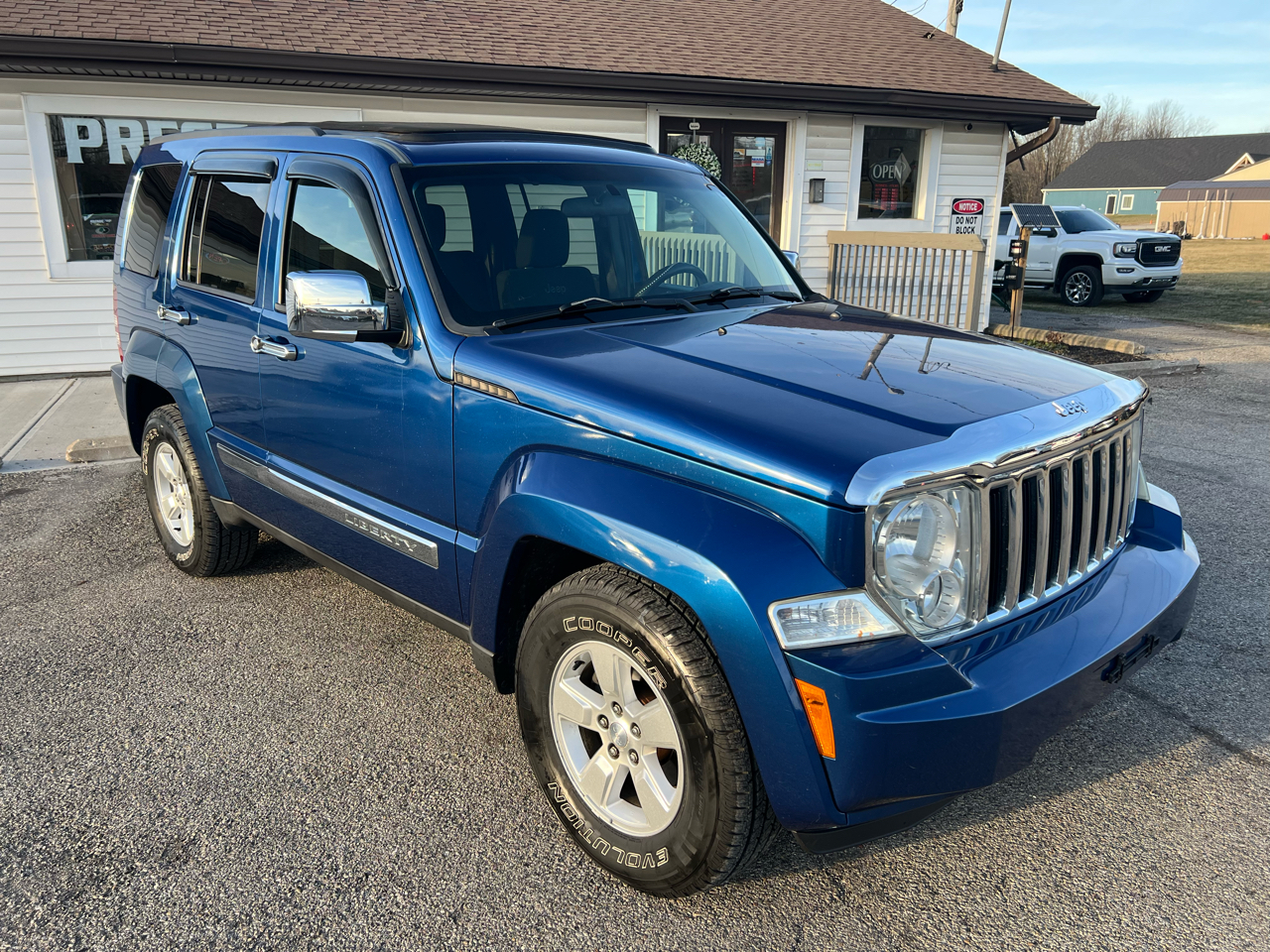 Jeep Liberty Sport 4WD 2009